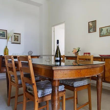 Le Antiche Mura- Affitti Brevi Italia Daire